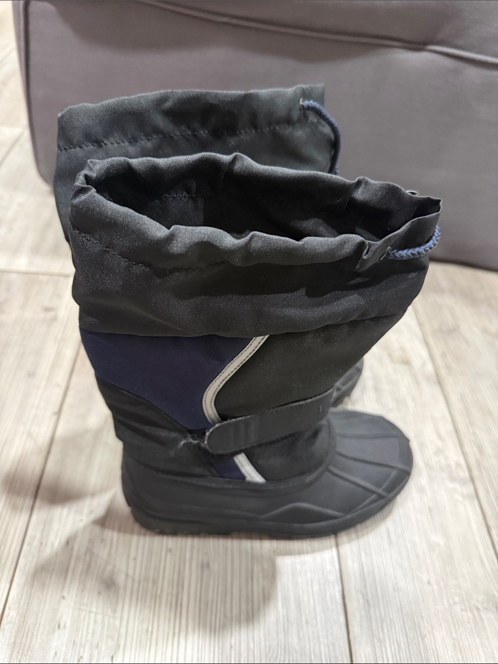 L.L. Bean Kids Black and Navy Insulated Snow Boots